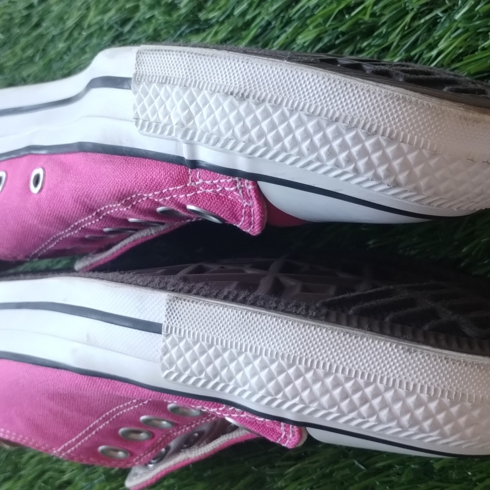Converse All Star Chuck Taylor Low Top Pink & White Unisex M7 W9 - Picture 9 of 15